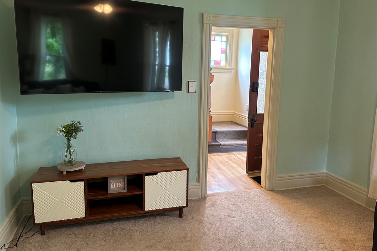 Large Smart TV for streaming