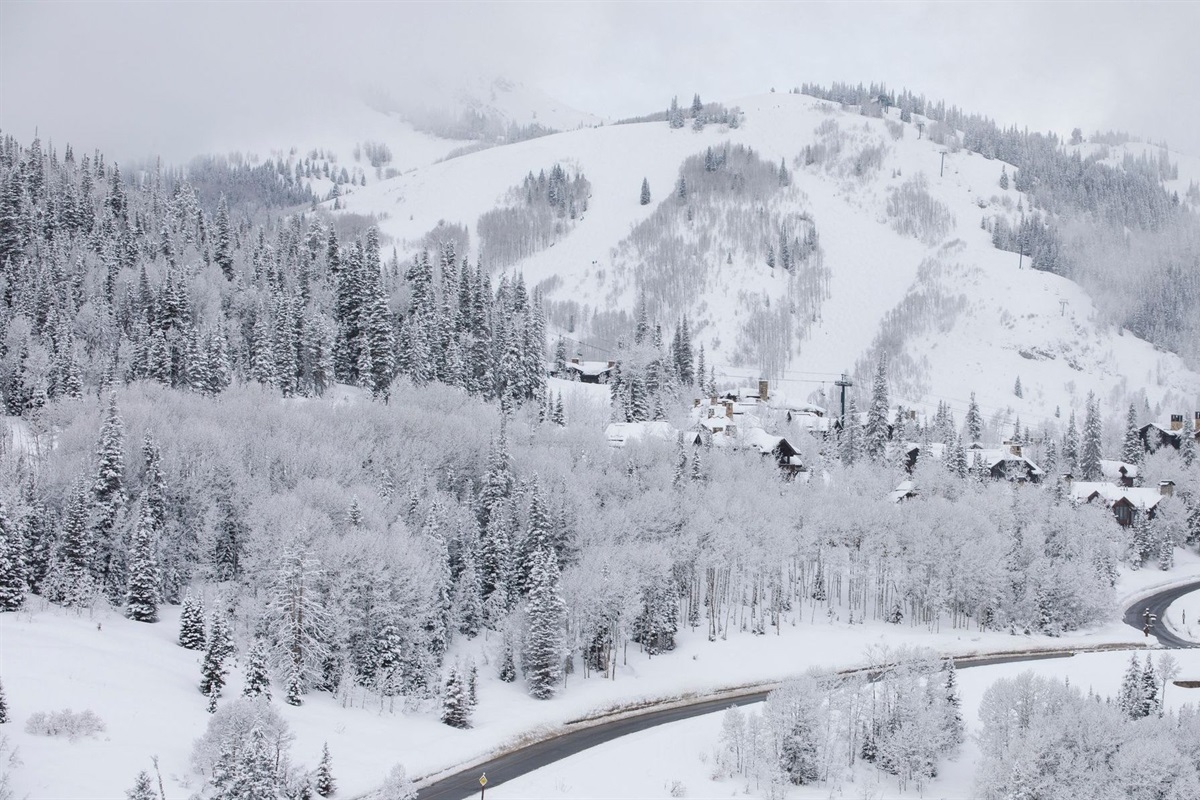 The Nearby Slopes of Deer Valley