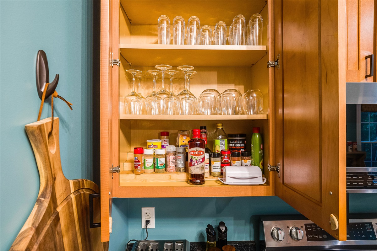 Skip packing the kitchen staples — we’ve got spices, oils, and wine glasses ready for your family dinners and toasts