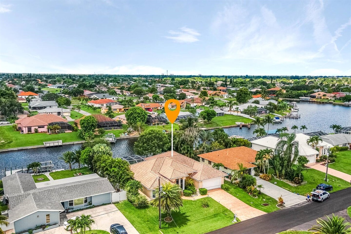 Villa Rosa - Gulf Access Location with southern exposure 