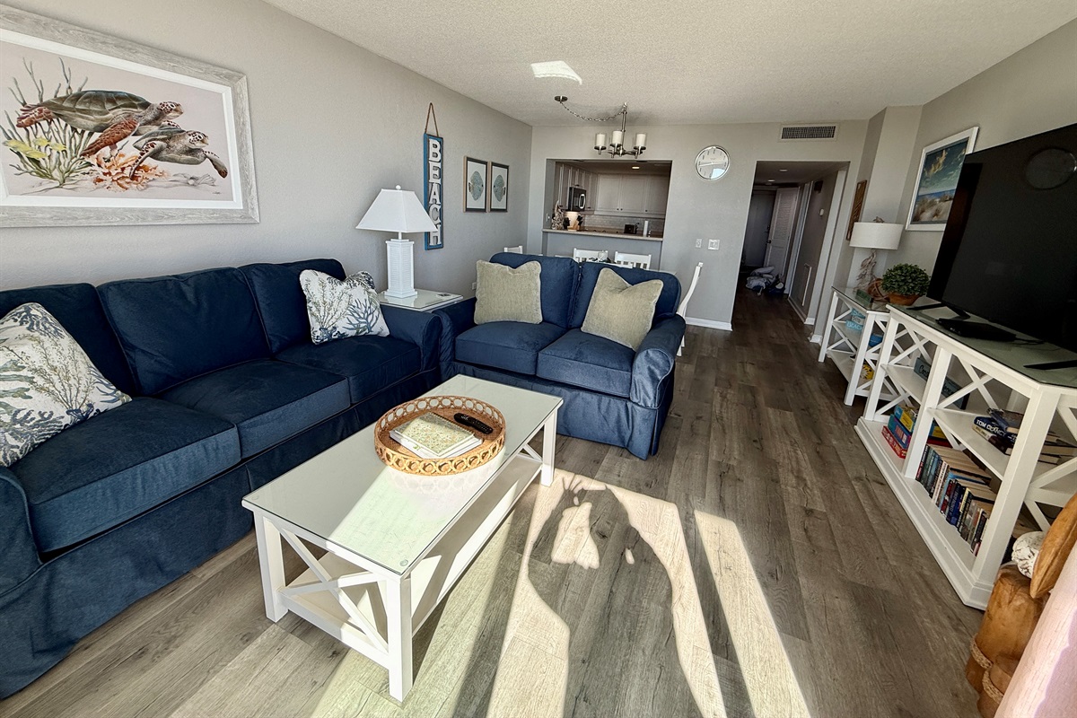 Ocean View Living Room w/New Sleeper Sofa and Loveseat