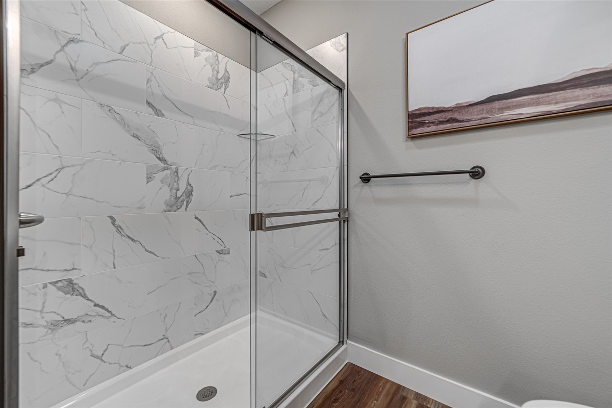 Upper level King #3 shower