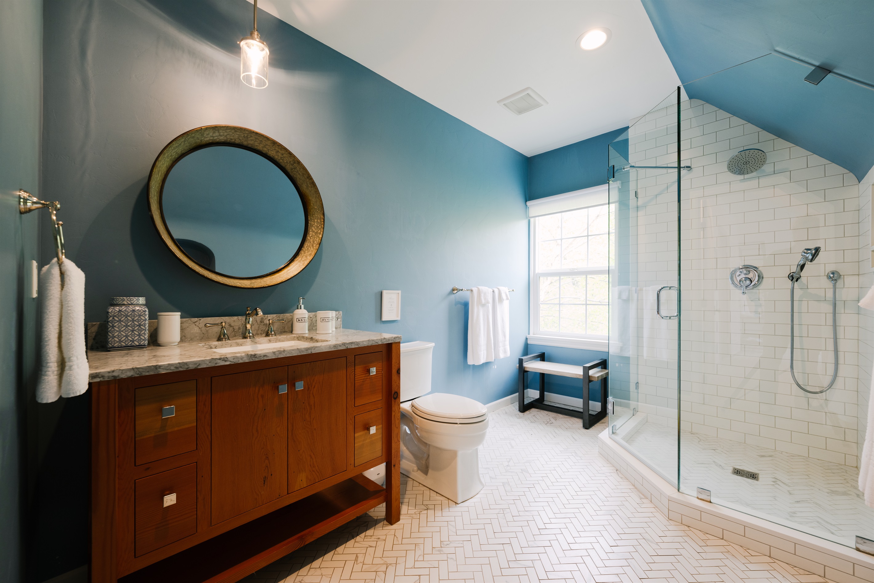 Ensuite bathroom connected to Farmhouse bedroom 4. 