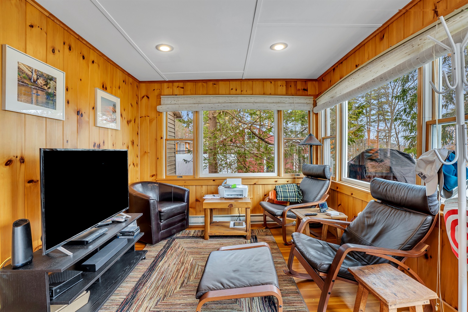 Living room with SmartTV