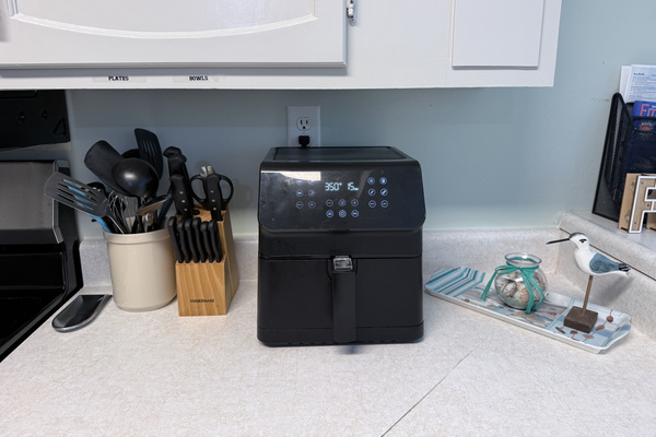 Air fryer for guest use