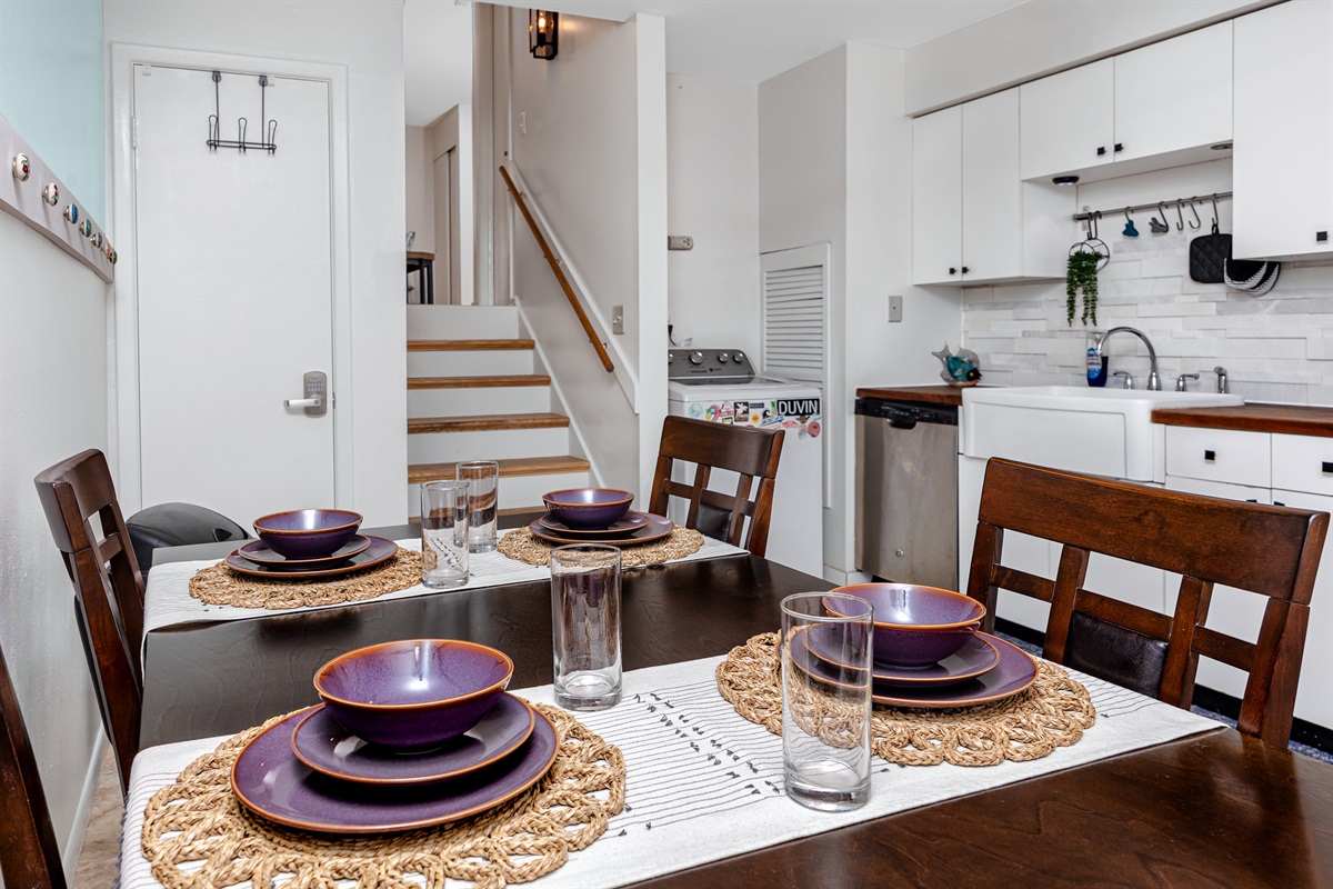 Stocked with plenty of dishes!