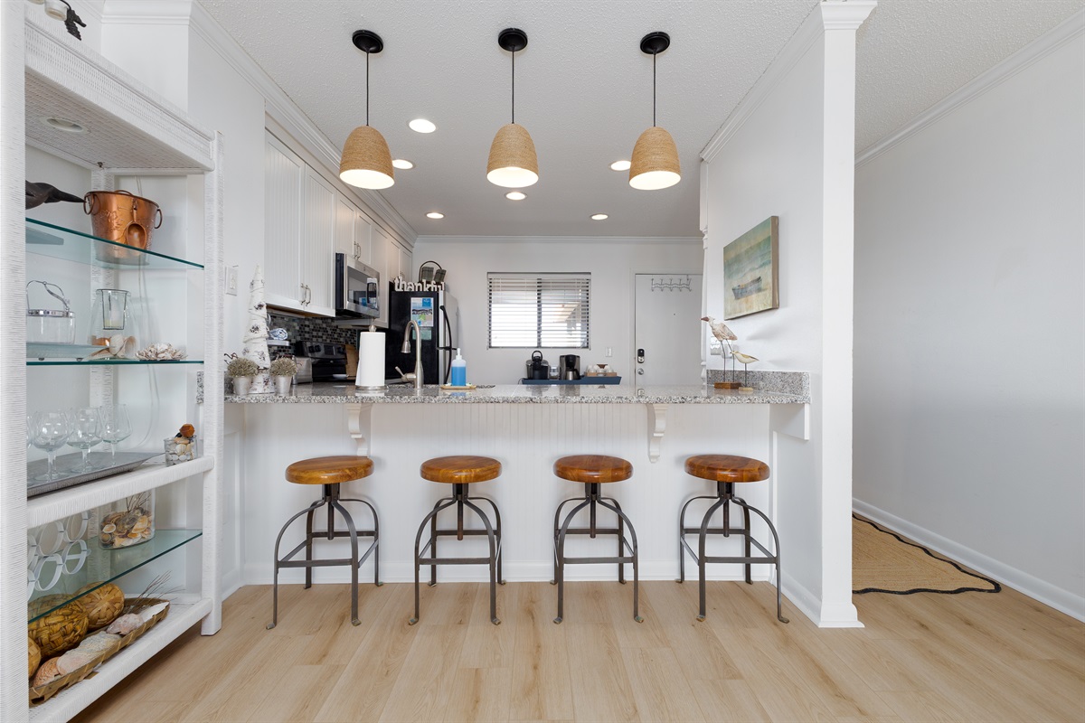 Convenient kitchen bar