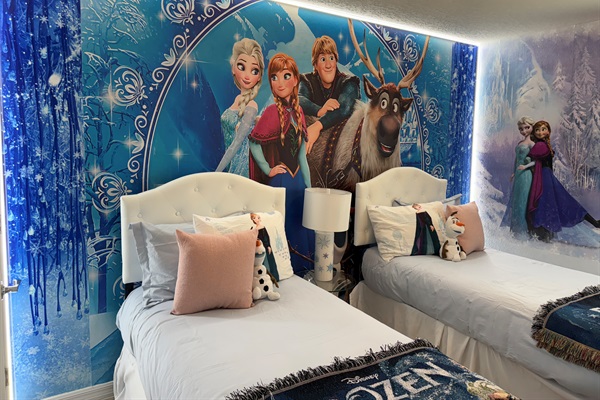 Bedroom 4- 2nd Floor- Frozen Theme-Twin Beds