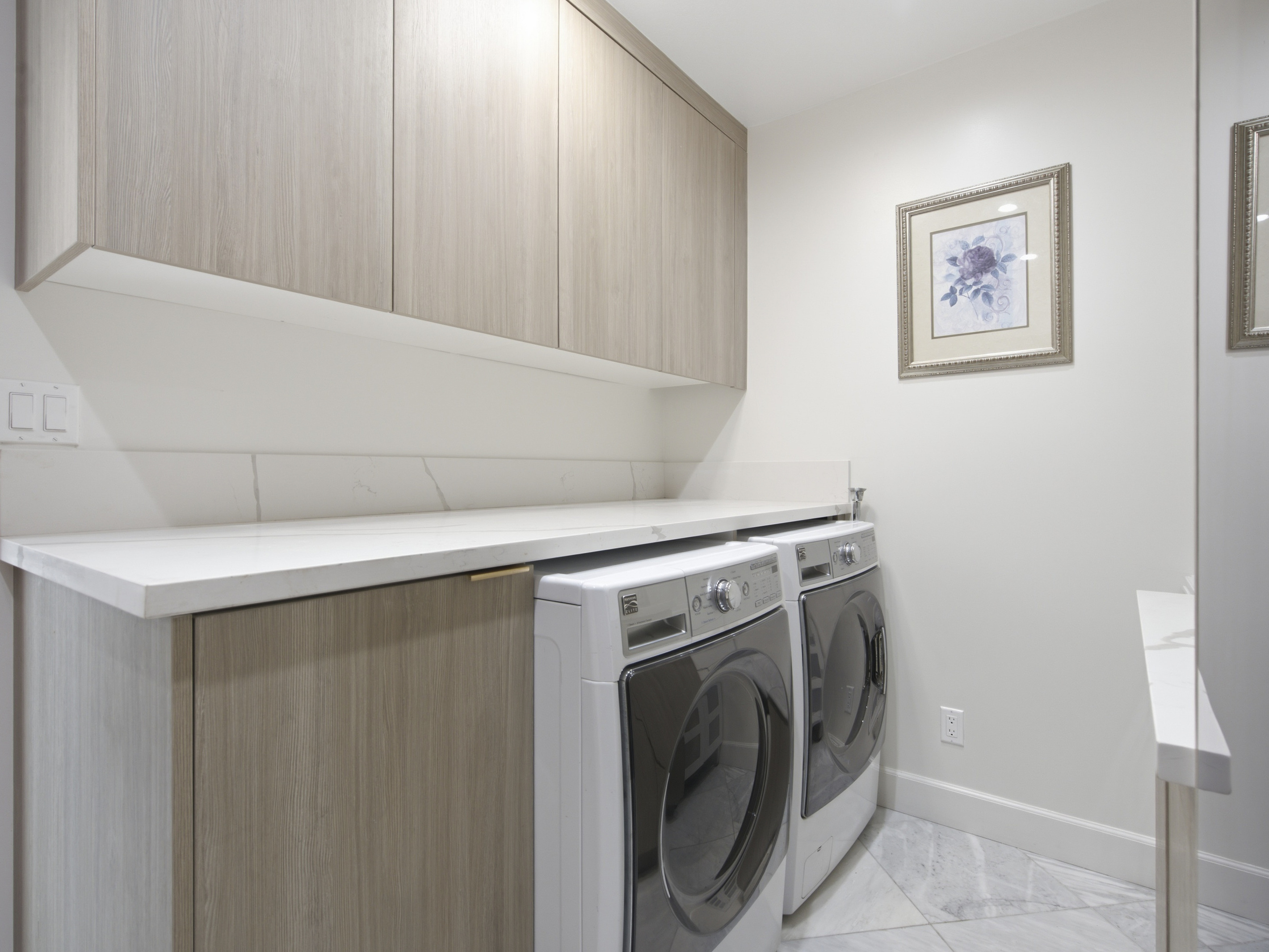 A clean, convenient space to keep everything fresh during your stay.