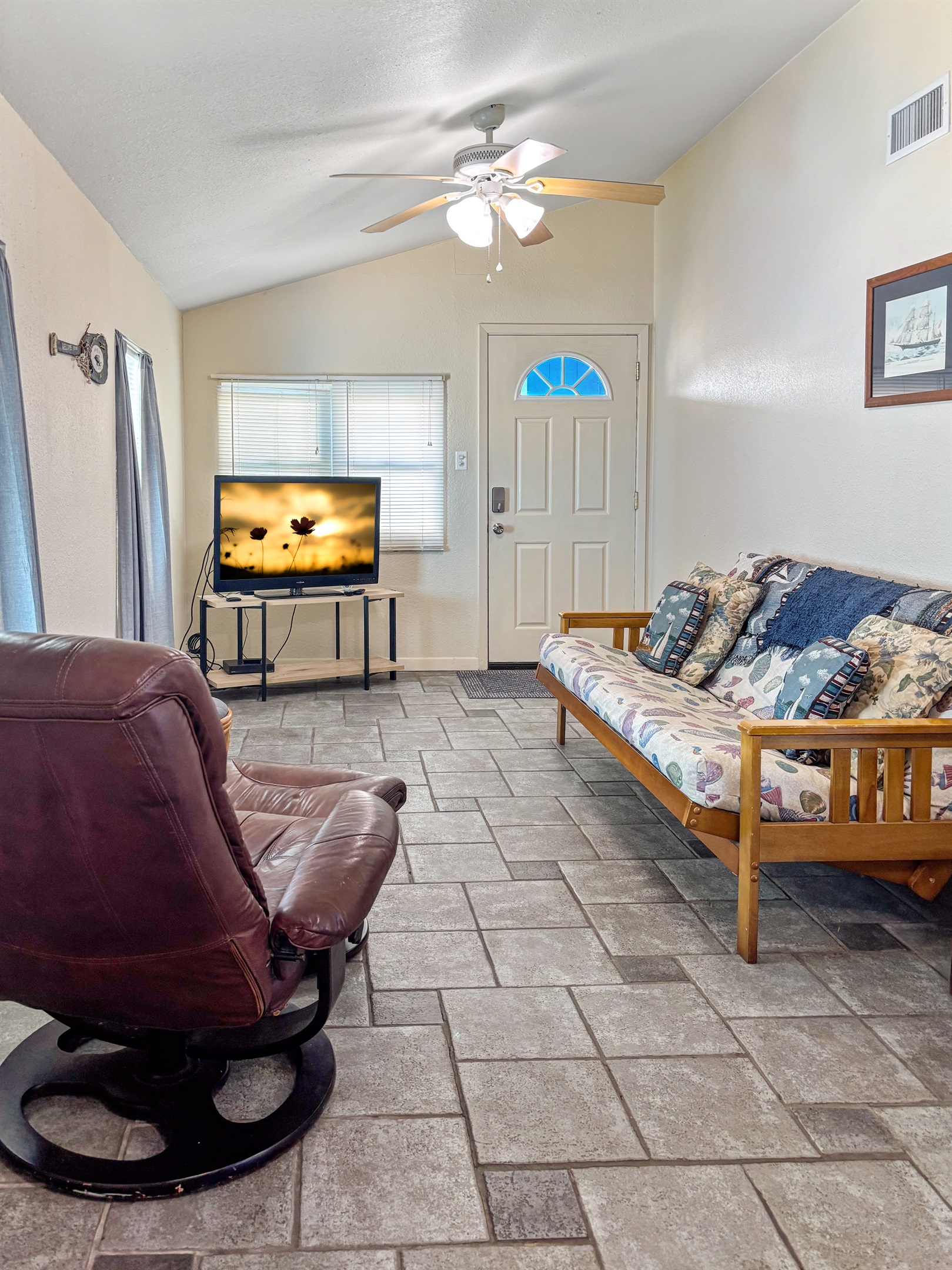 Cozy living room upstairs