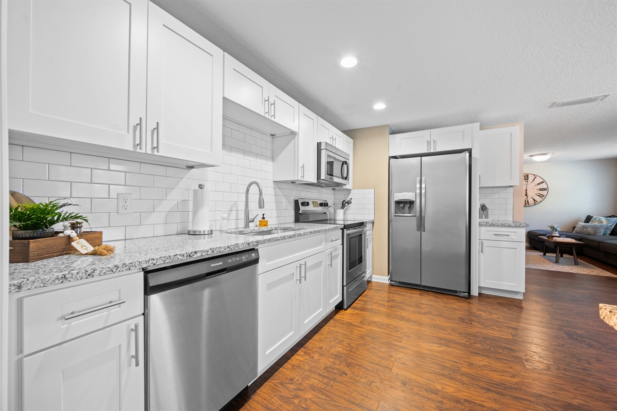 Fully Stocked Kitchen