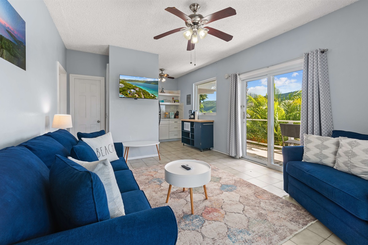 Lots of natural light and an open living and kitchen space. Have your coffee downstairs before heading up to join the rest of the group.