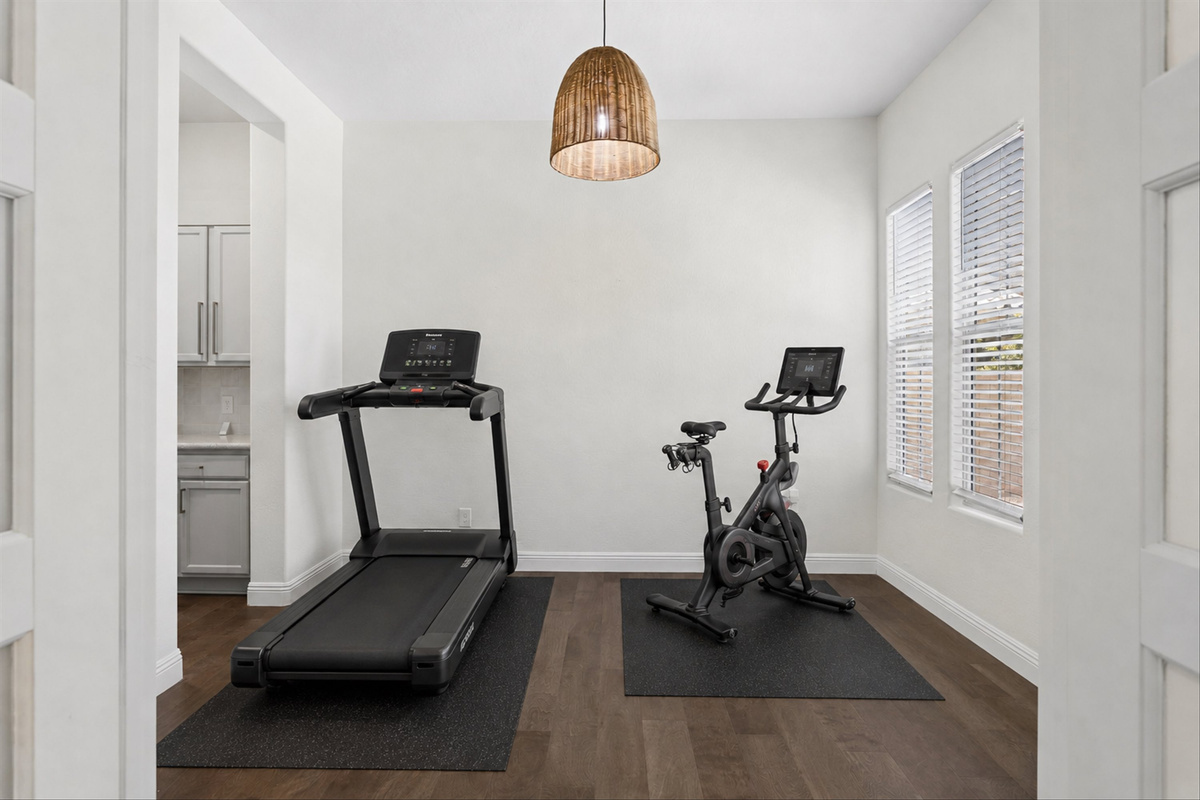Modern Boho Retreat | 5BR/4.5BA | Near Westgate — Modern Boho Retreat | 5BR/4.5BA | Near Westgate, Glendale, Arizona — photo 10