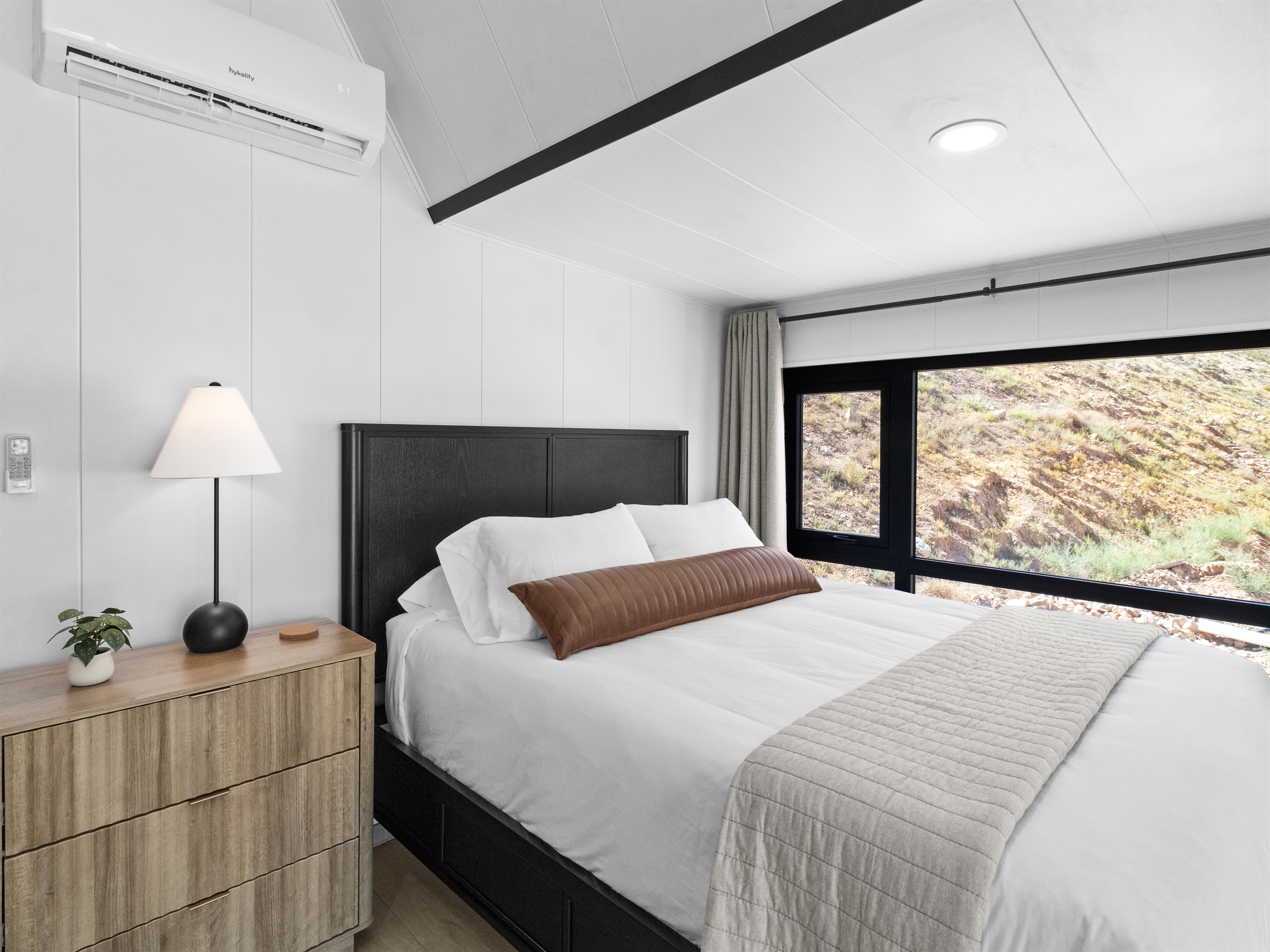 Loft Queen Room