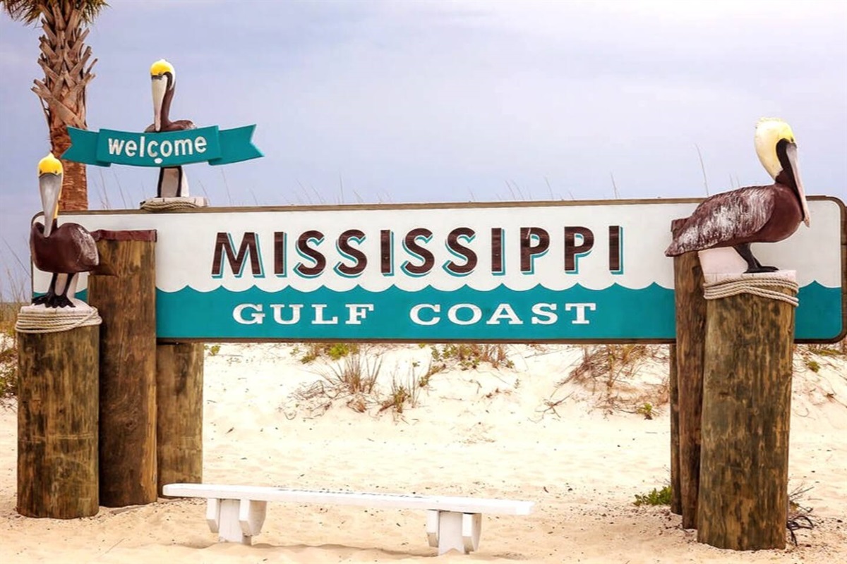 The Mississippi Gulf Coast offers miles of pristine beaches, delicious seafood, thrilling water sports, and rich history and culture. Come discover the charm of this southern coastal gem and experience unforgettable adventures and relaxation.