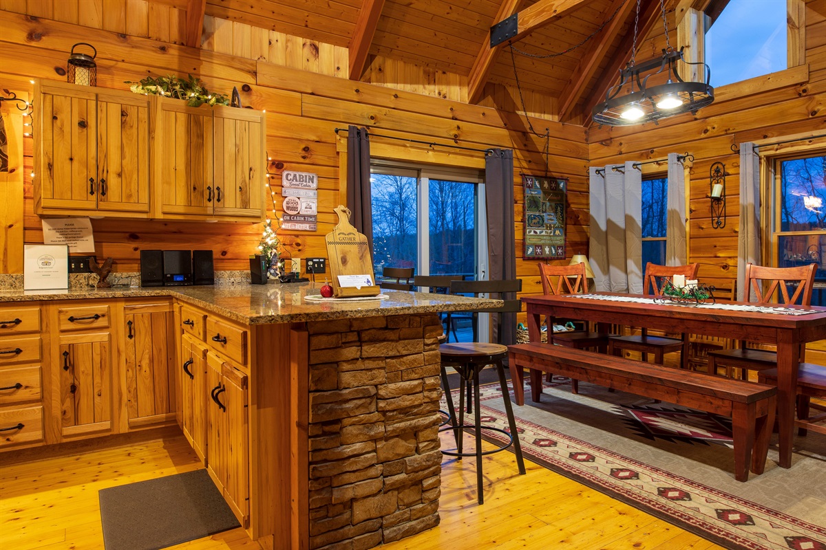The Lodge open concept allows seating for 8-10 at the table and 4 bar stools too!