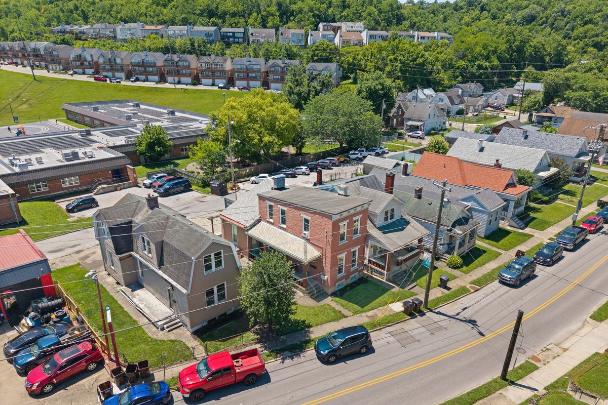 Bird’s-eye aerial overview of the Highland Pike neighborhood and surrounding community
