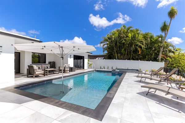 Pool & Hot Tub Area