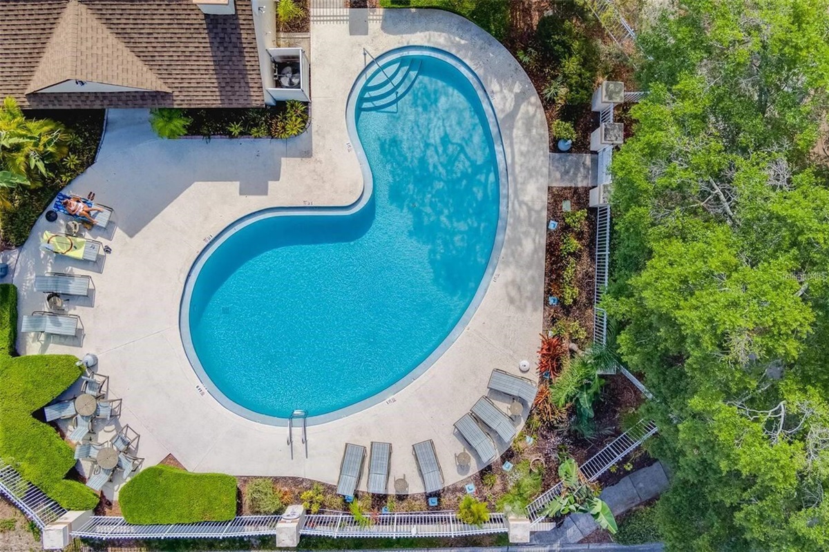pool heated community 24/7 open with outdoor shower