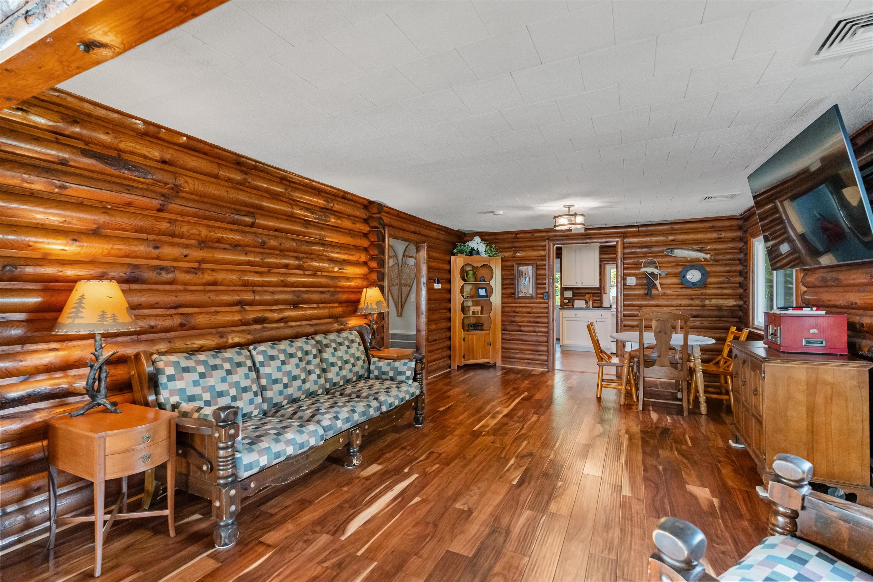 Large Smart TV and high speed internet