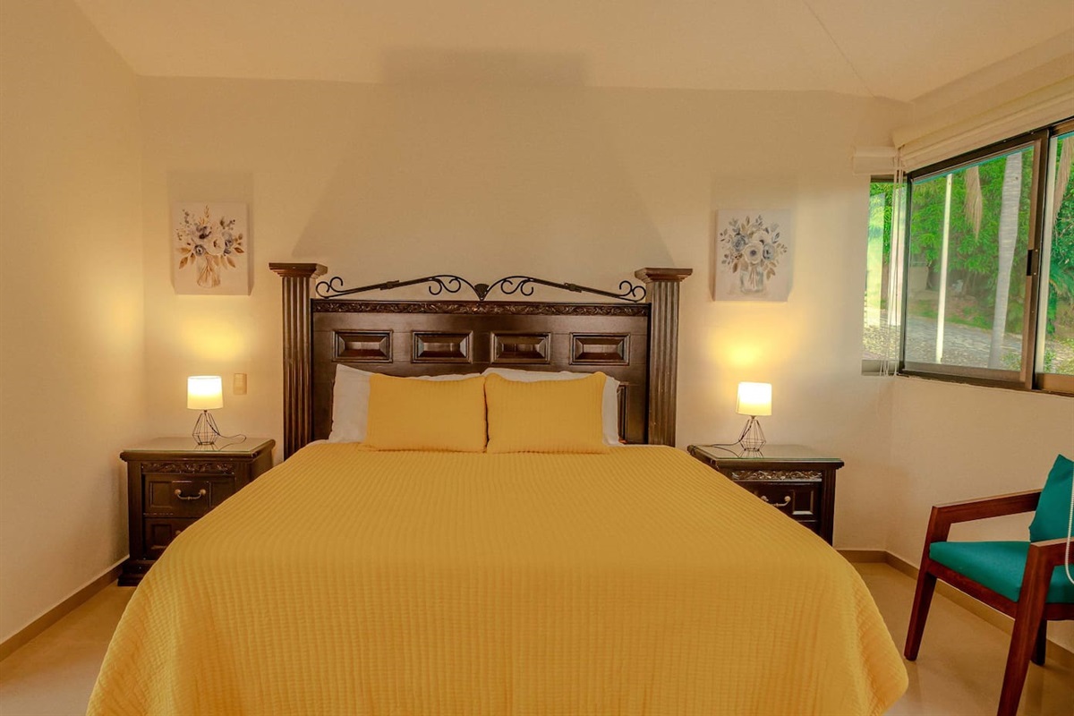 King Size Bed - Master Suite