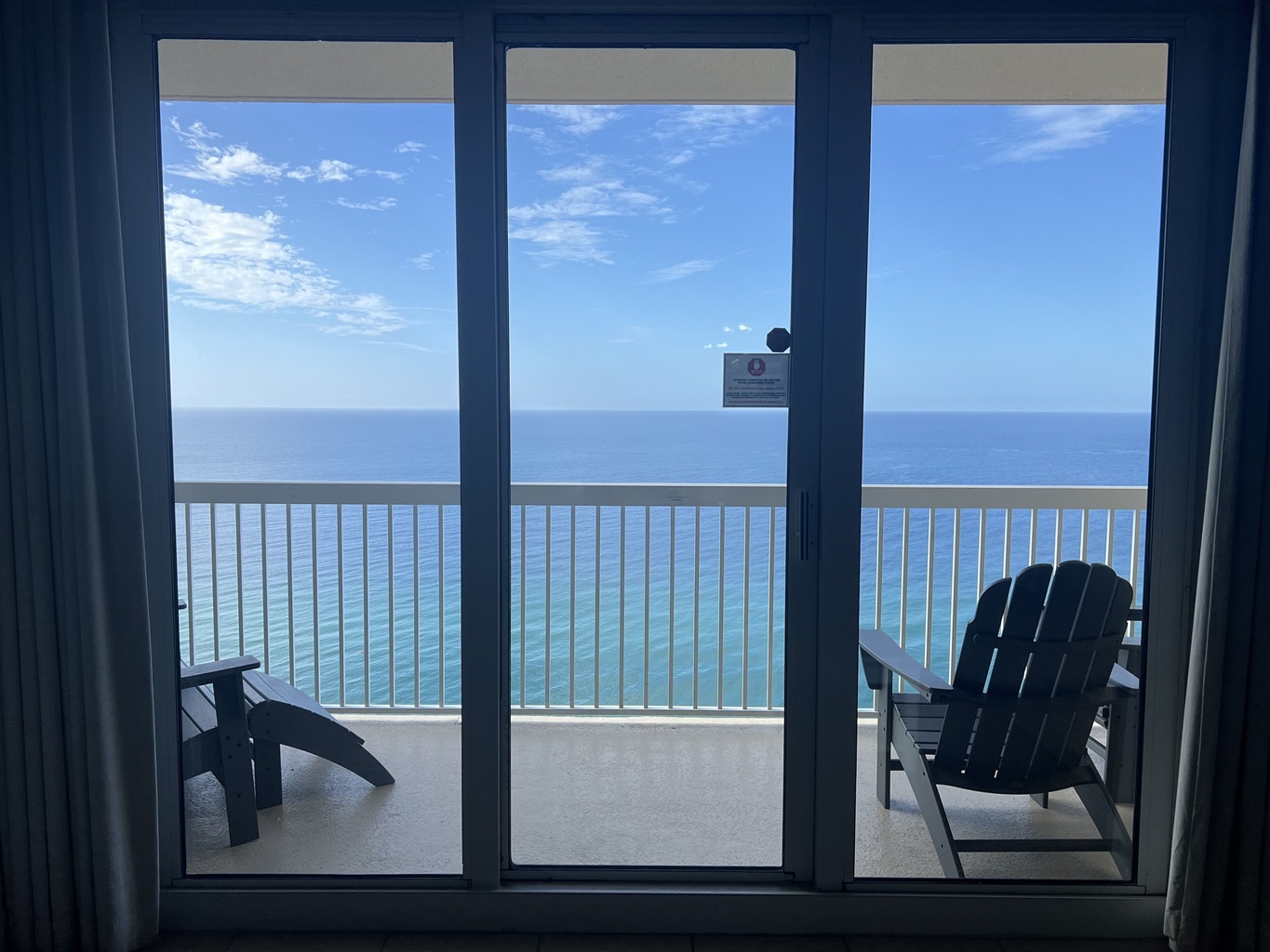 Interior/Balcony View