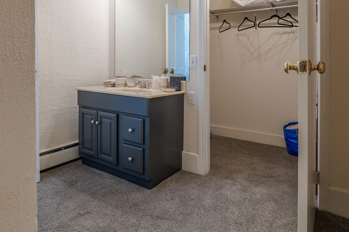 Room #9 "Captains Corner Suite" Bathroom