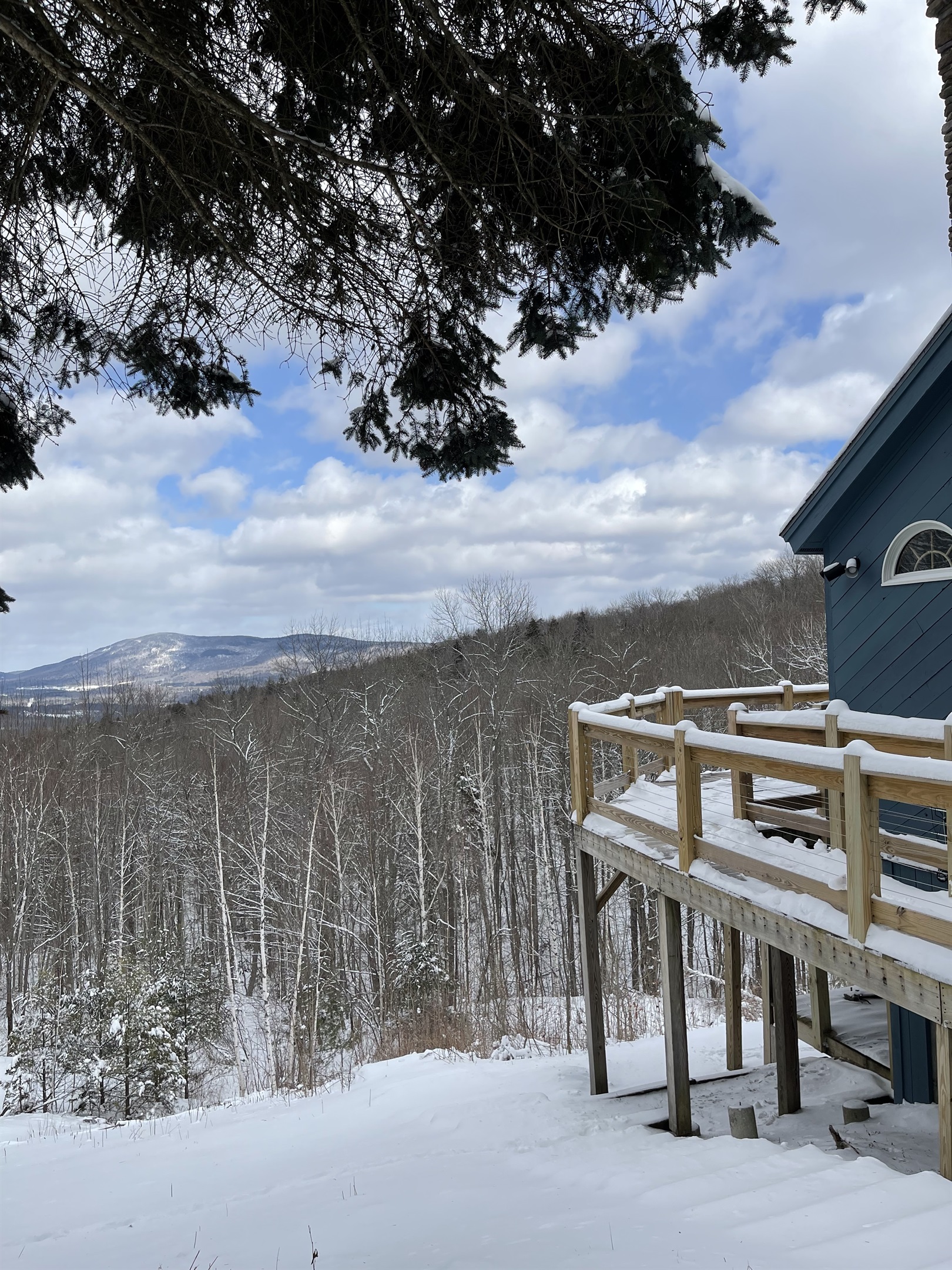 Beautiful views overlooking the mountains