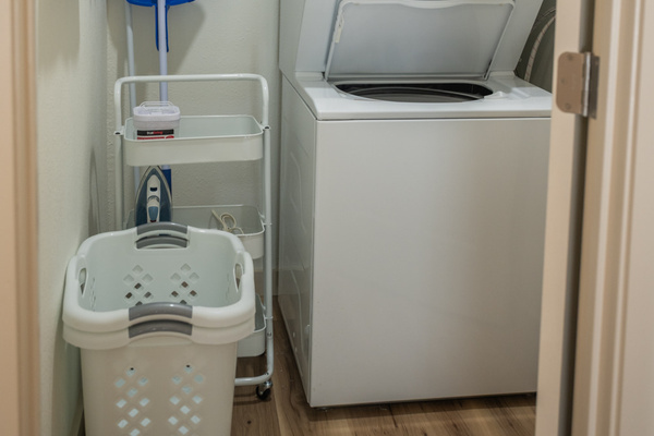 On site full size washer & dryer