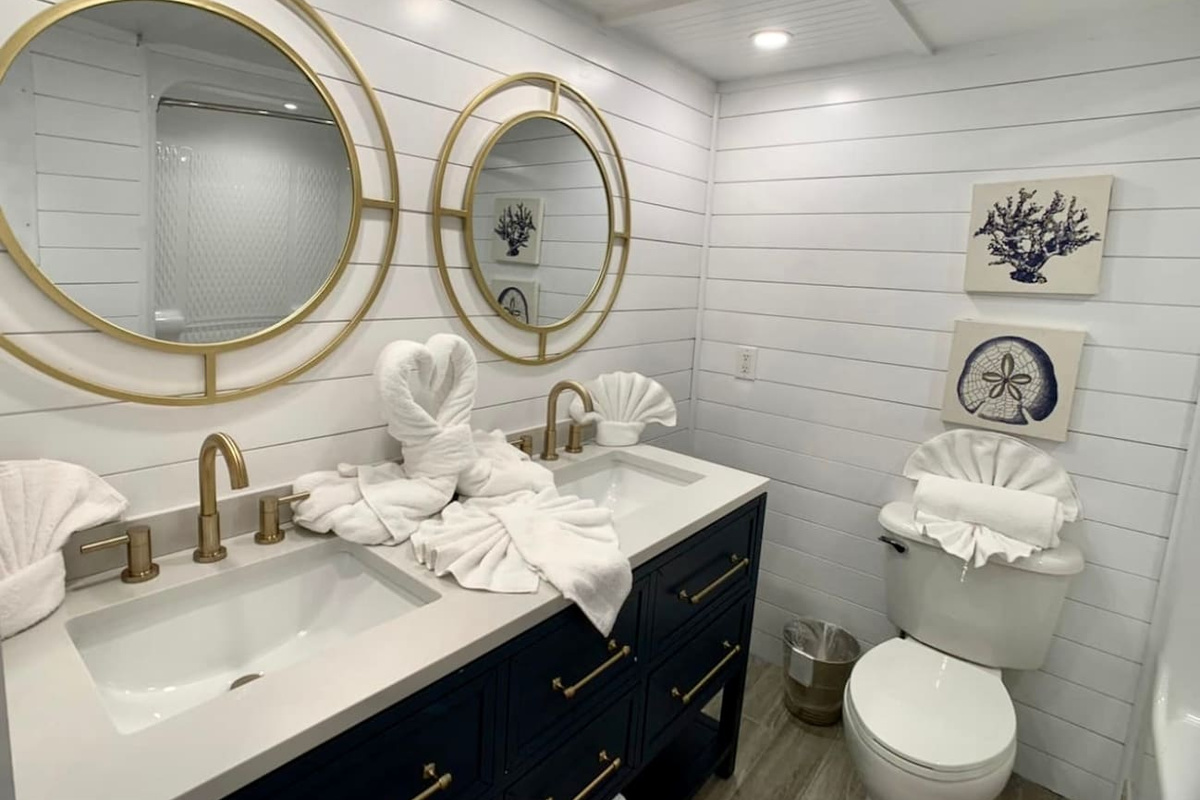 2nd bathroom with double vanity as well 