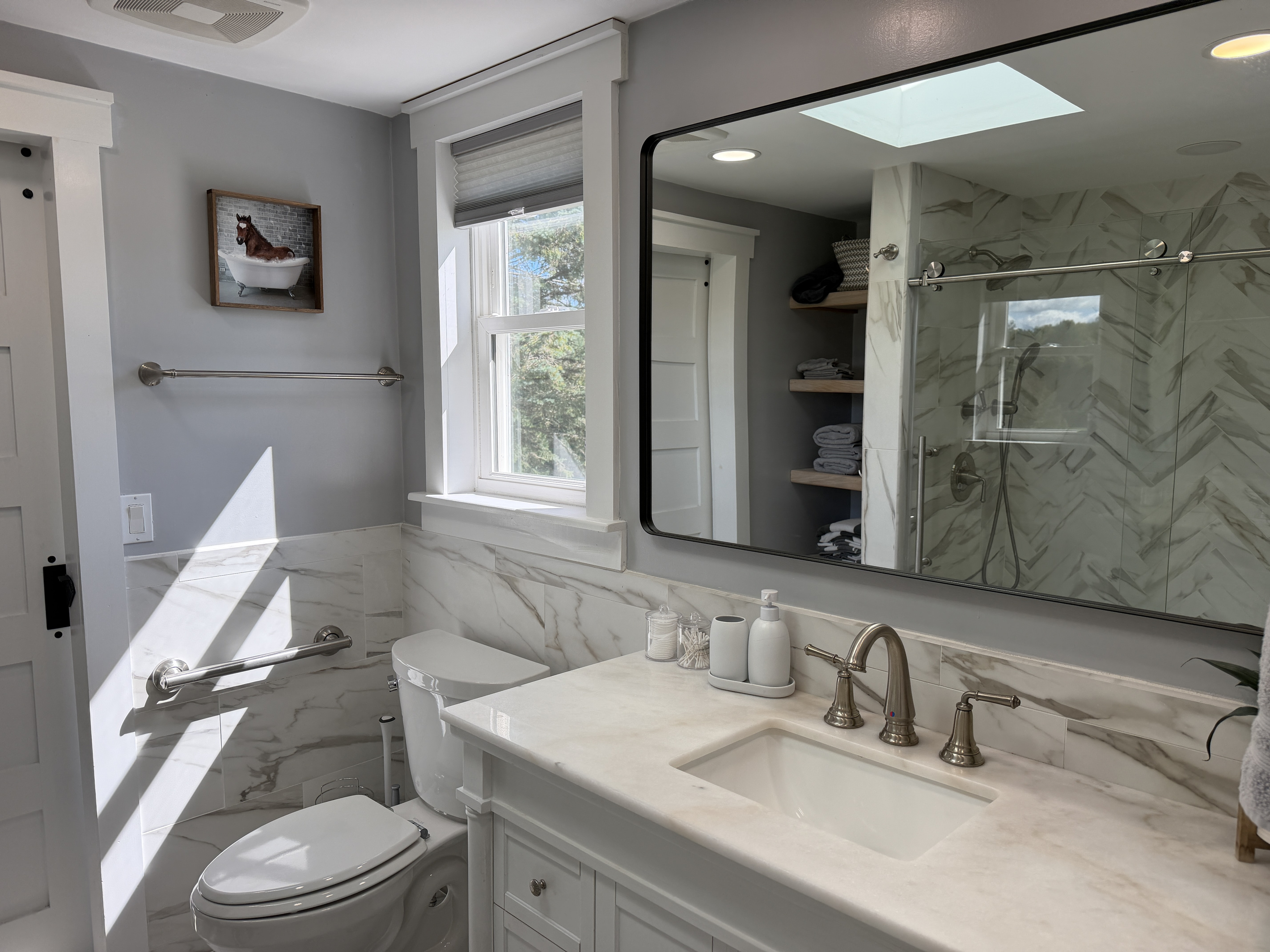 Ensuite bath off King bedroom