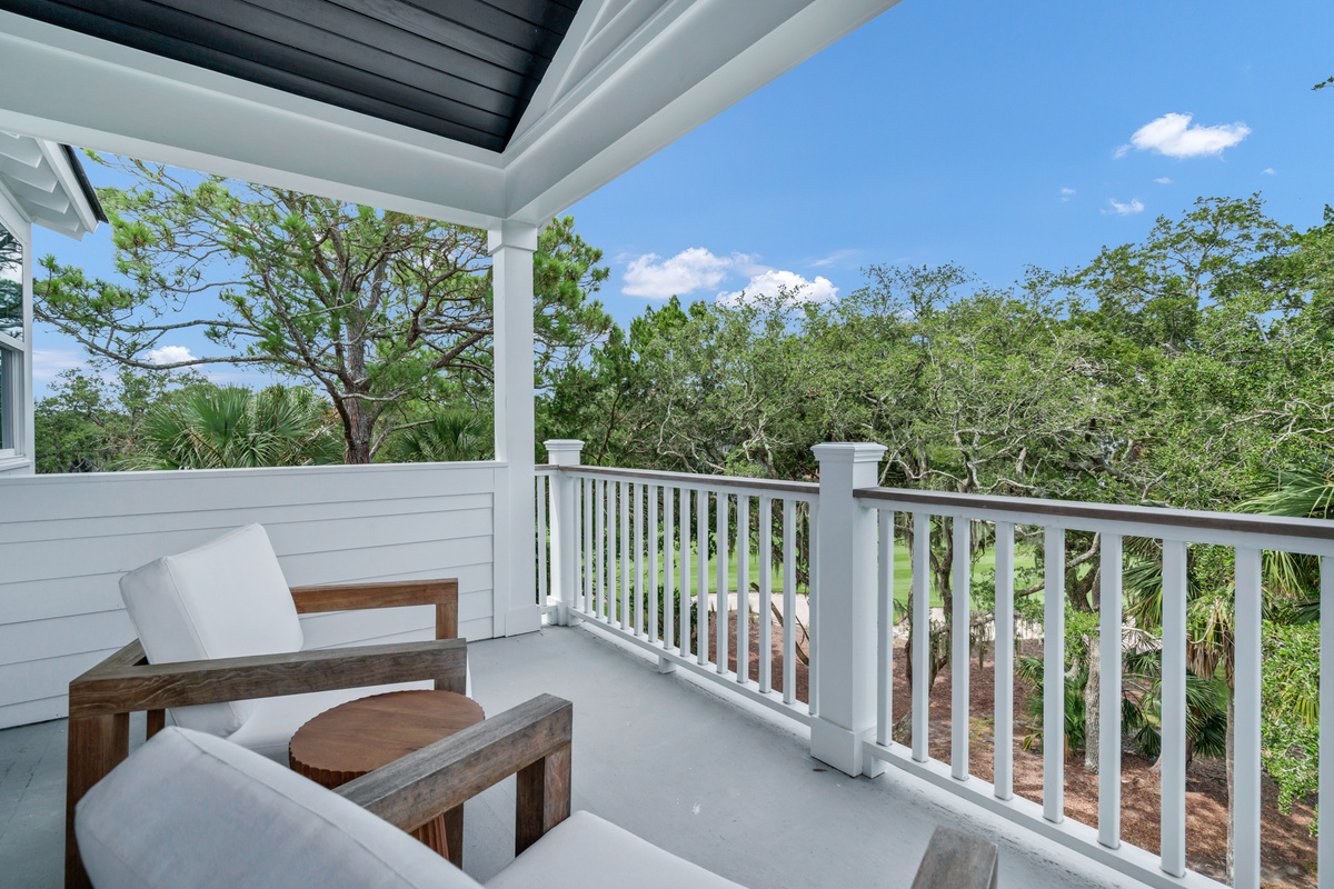 Private Deck overlooking the 17th Fairway of the Golf Course