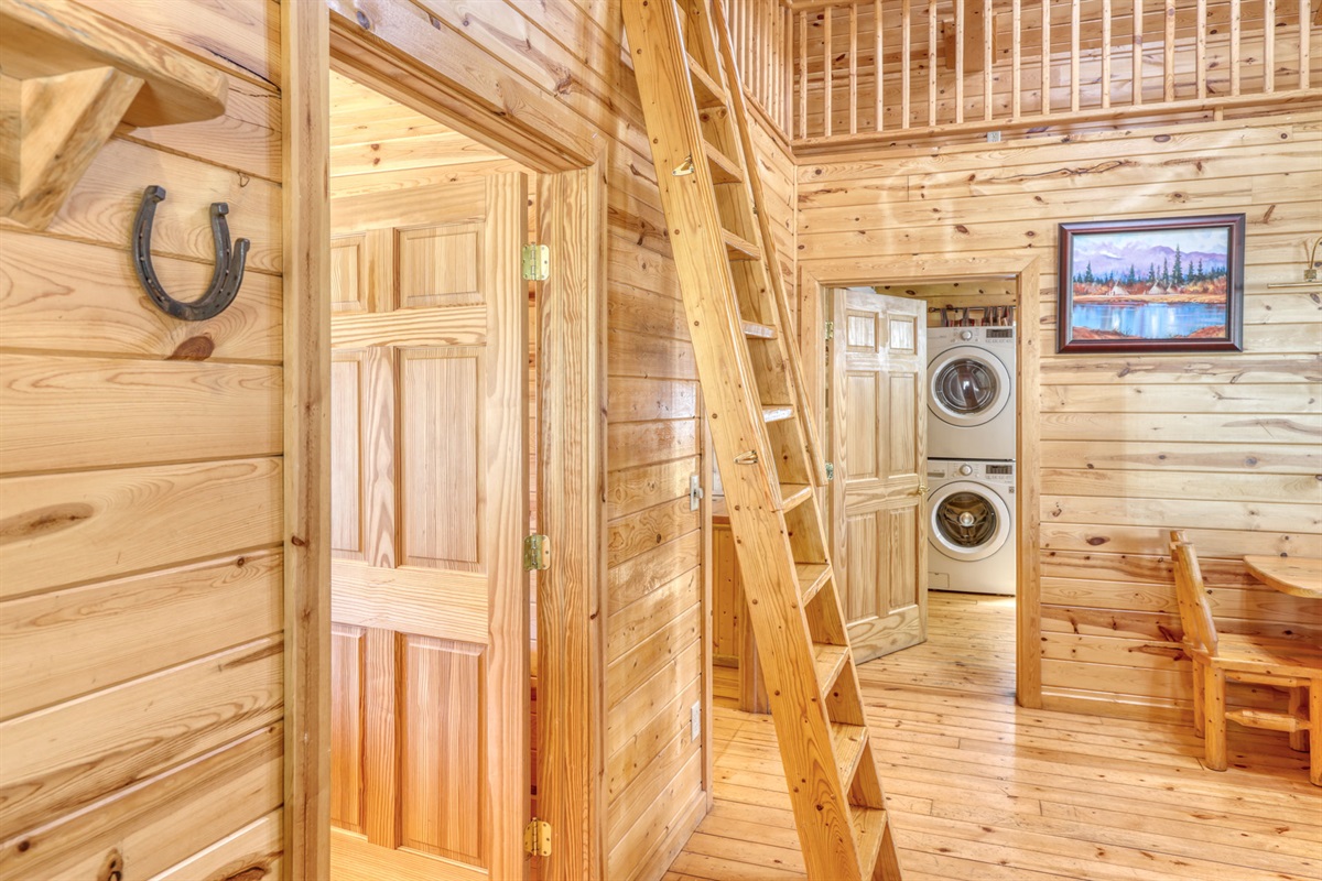 Ladder to loft