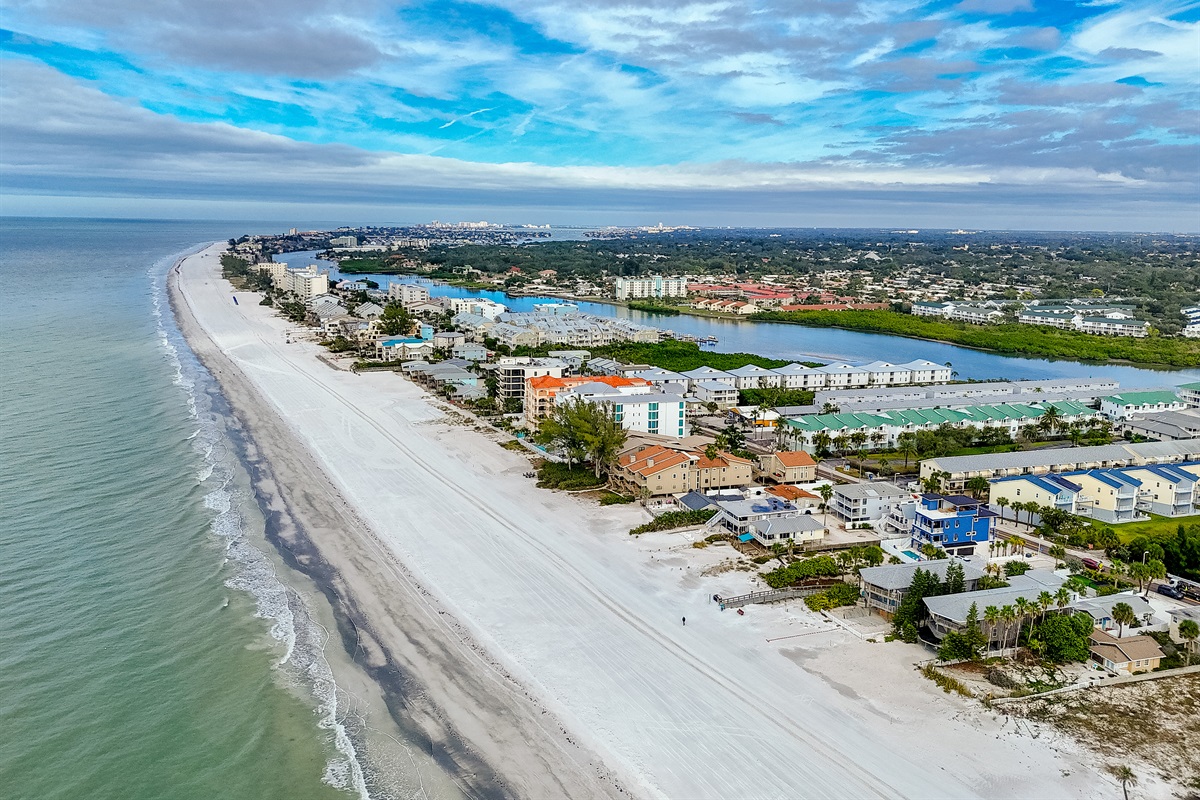 Condo Across from white sandy Beaches