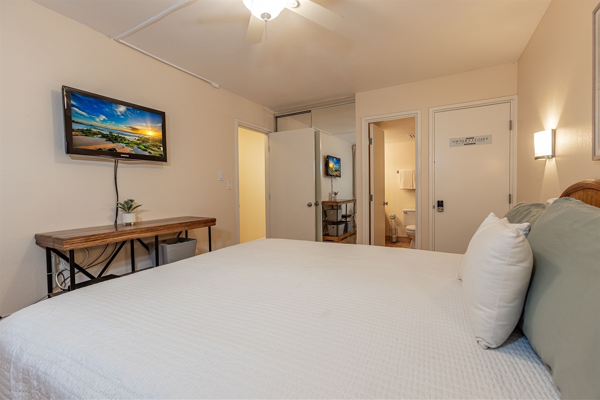Your recharge spot with Smart TV!