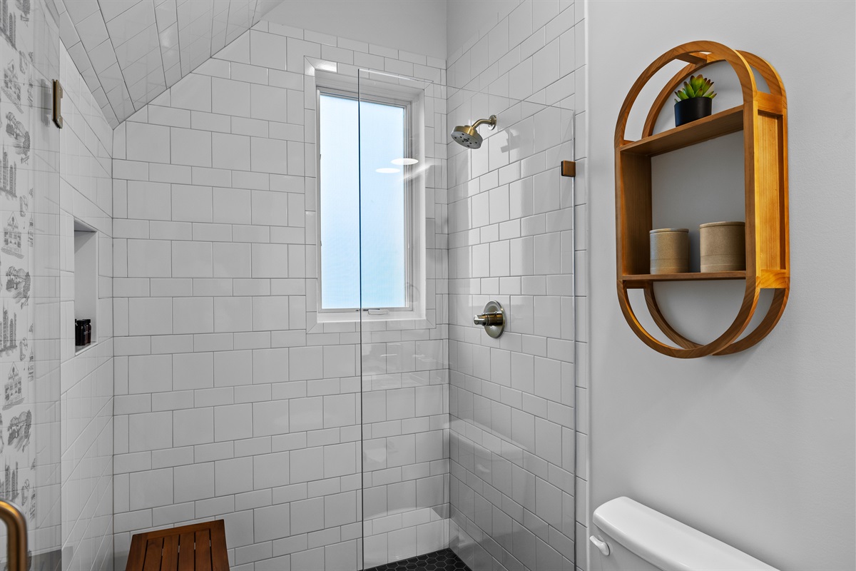 Bright, modern, and easy to settle into.