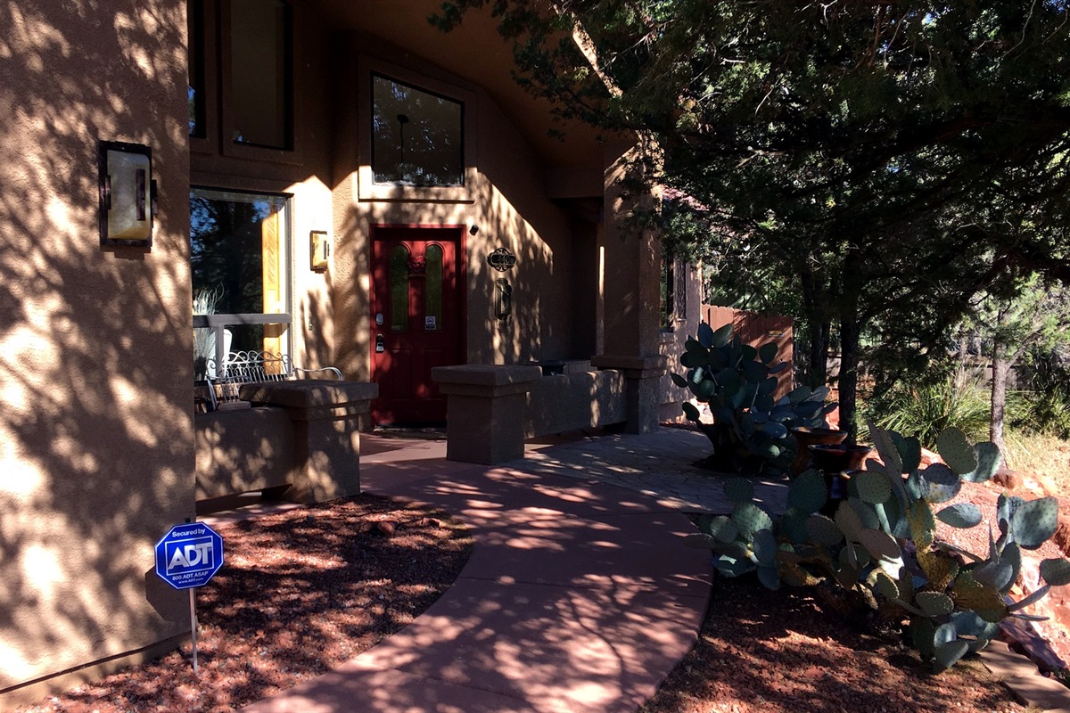 entry walk way