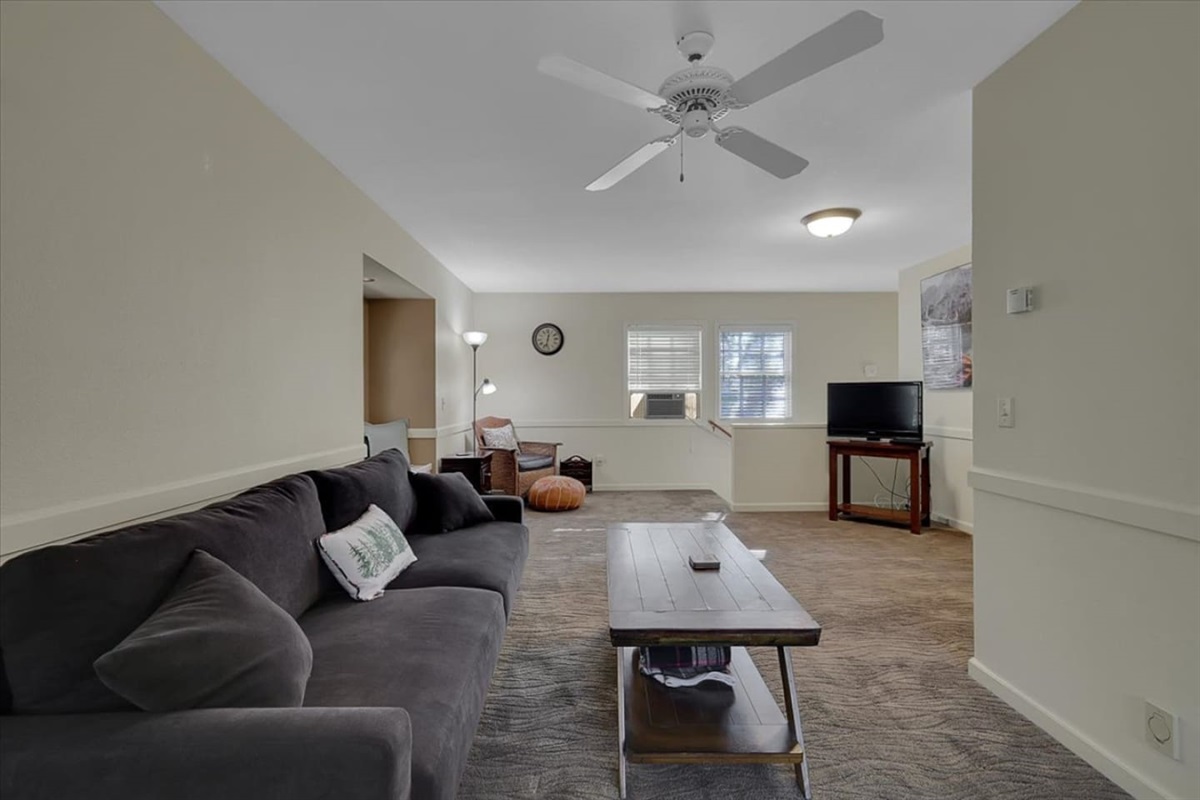 Common Area Bedroom 3