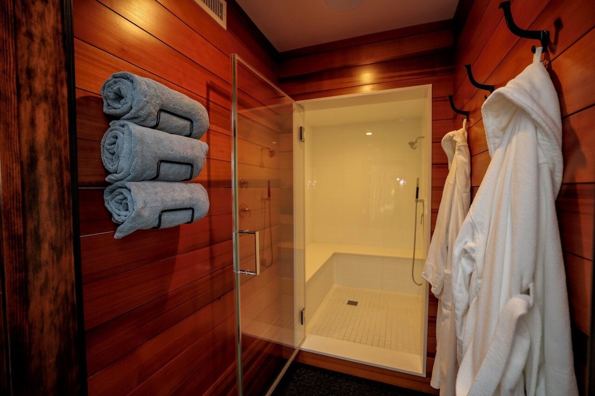 Steam Room