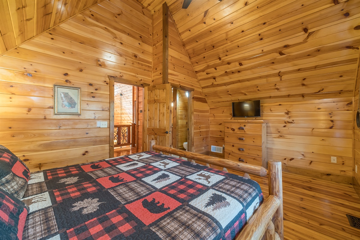 Upstairs Master King Log Bedroom with Smart TV