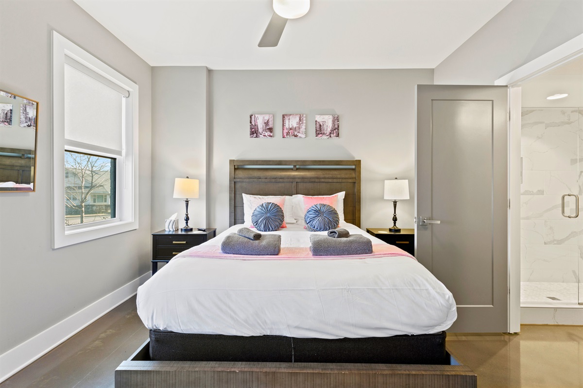 [Casa Rosalie - Bedroom] Modern and Fashionable Suite with Luxurious Parachute Linens.
