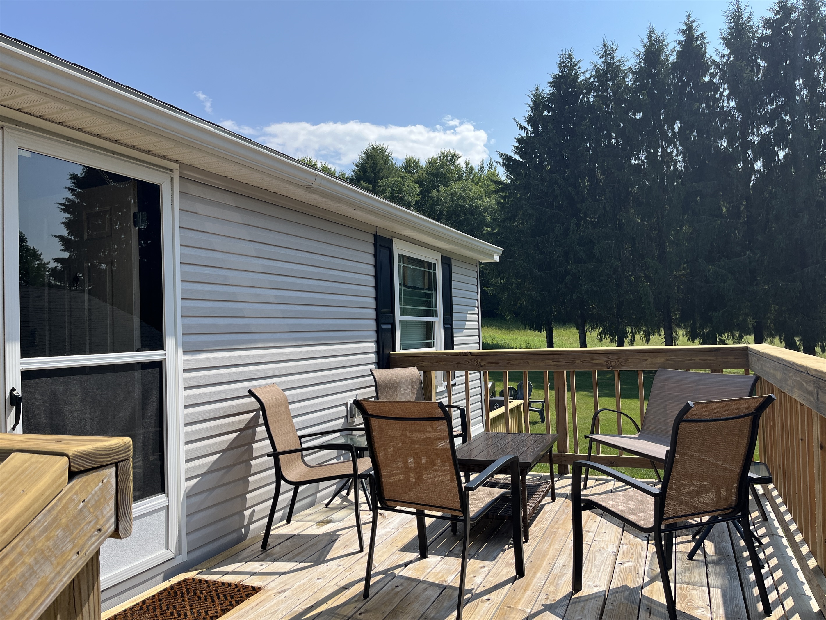 Seating on front deck