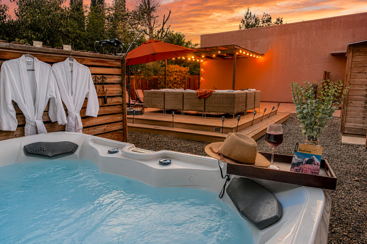 {Spa Lounge} Hot tub for up 6 guests — soak under starlit Sedona skies with a drink in hand.