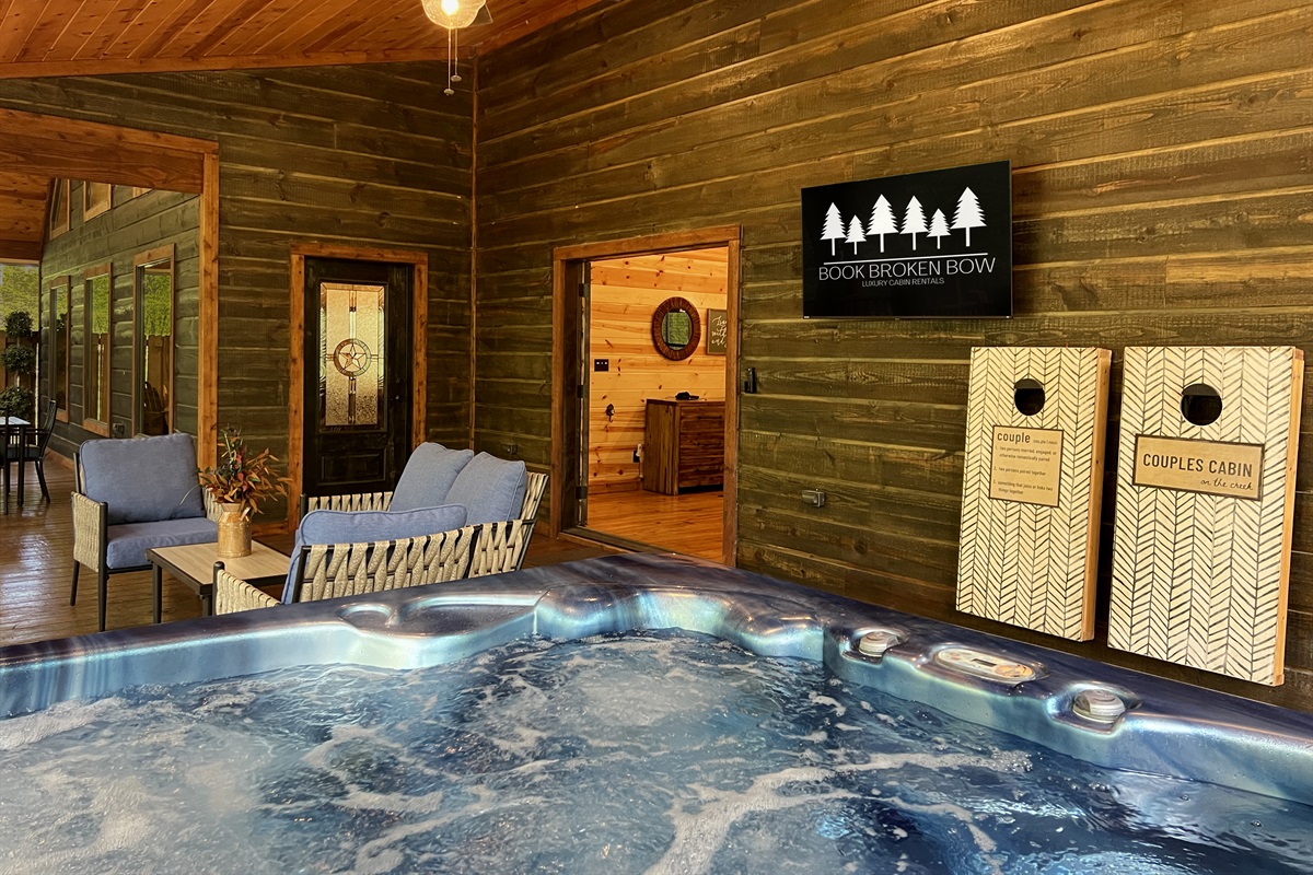 Smart TV to enjoy from the hot tub.  New June 2022!