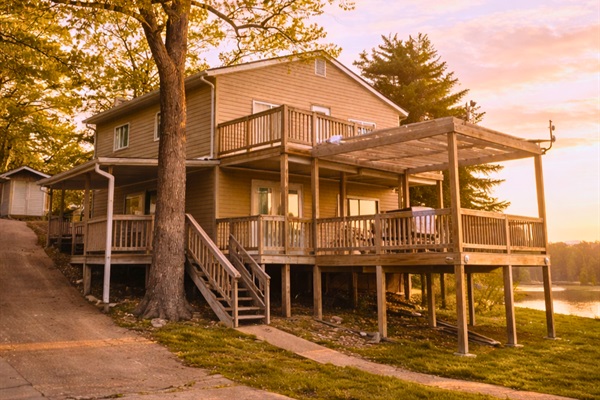 The side of Buccaneer Bay 56 - NO PARKING on boat ramp