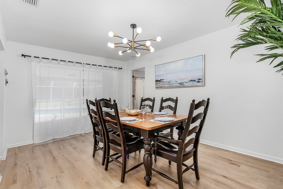 Gather around our spacious dining area, featuring seating for six—ideal for family meals and entertaining guests!