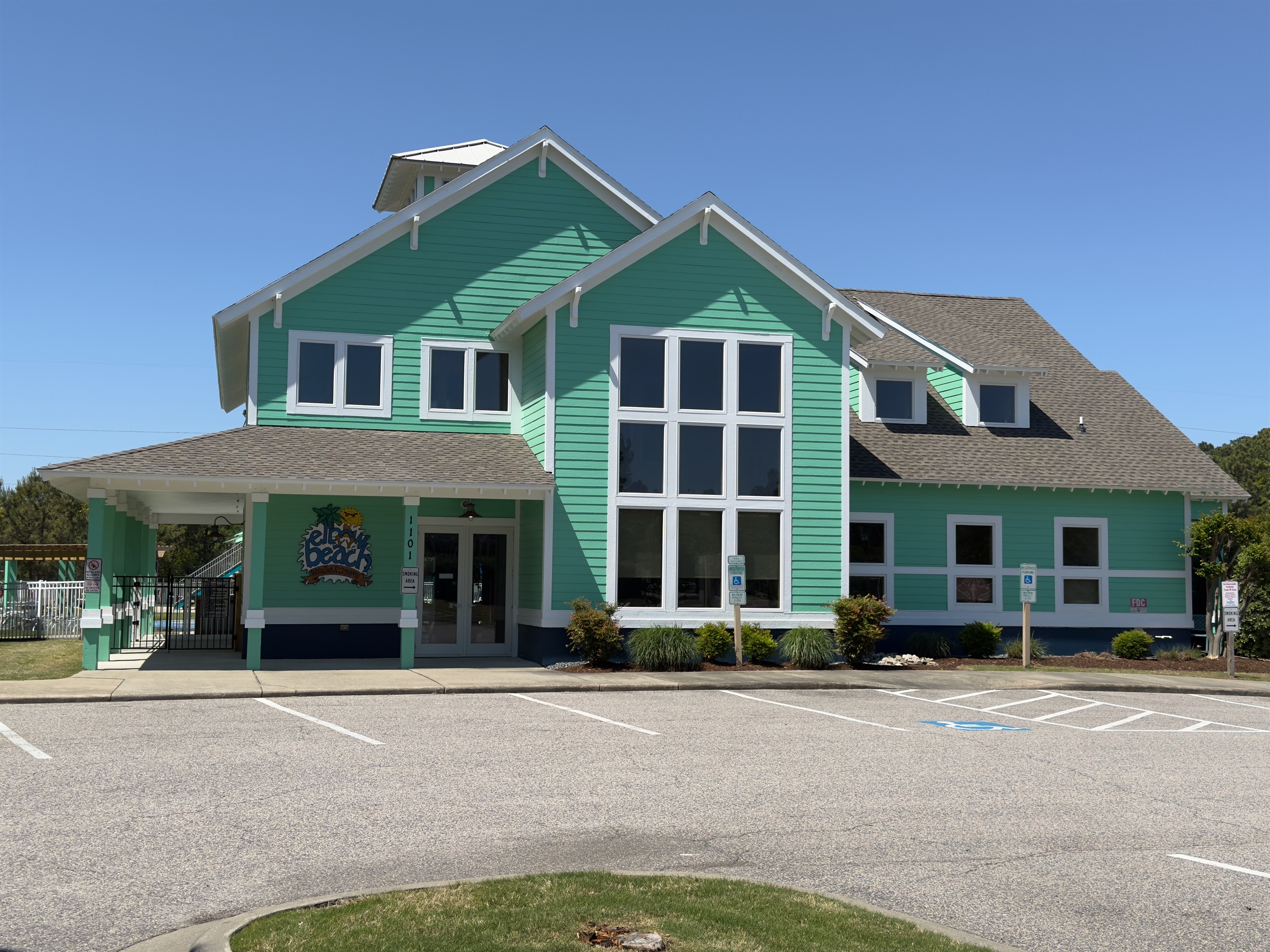 Clubhouse & Mini-Waterpark Entrance