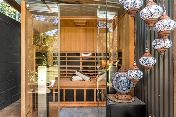 Infrared sauna