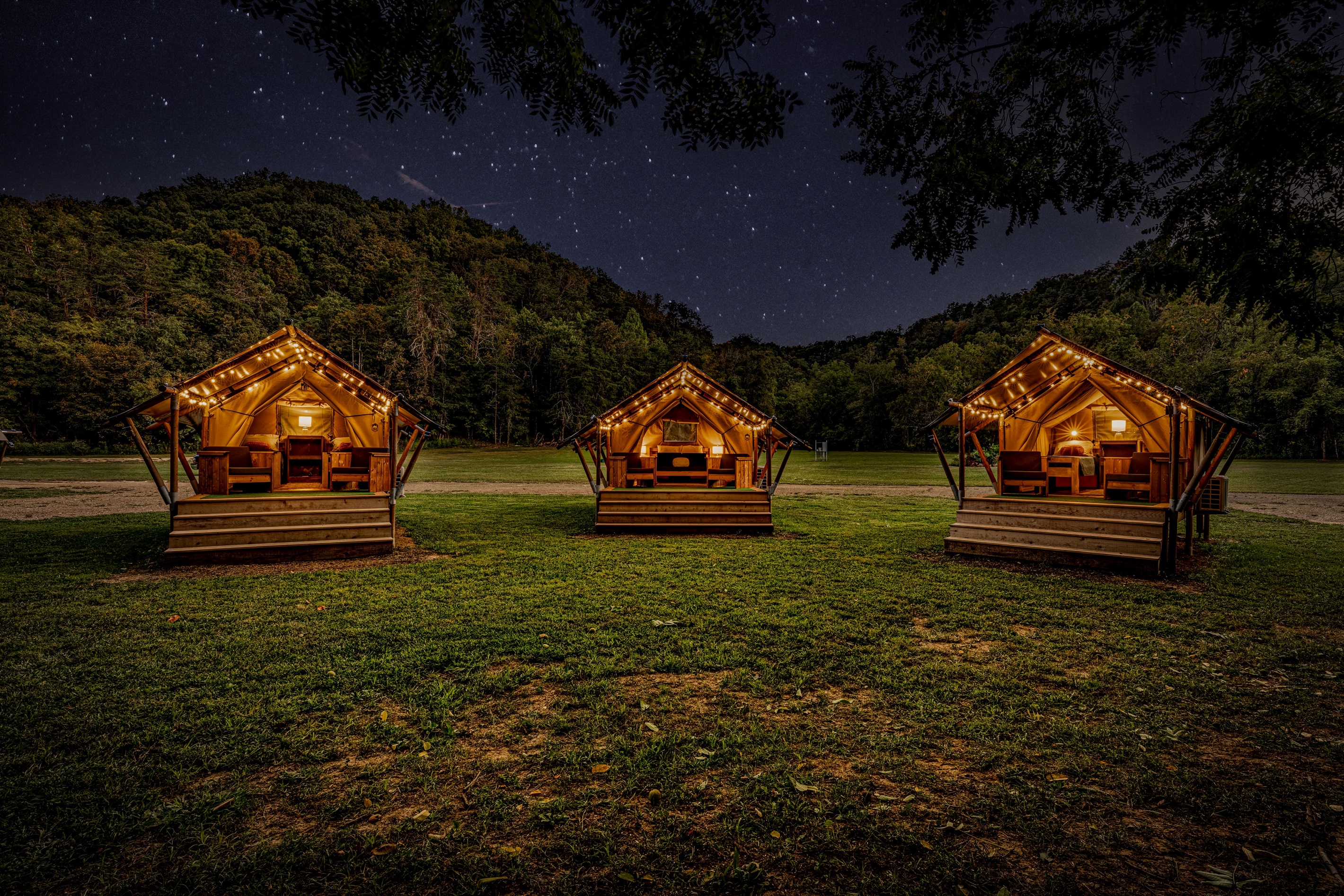 Enjoy the ultimate group glamping experience!
