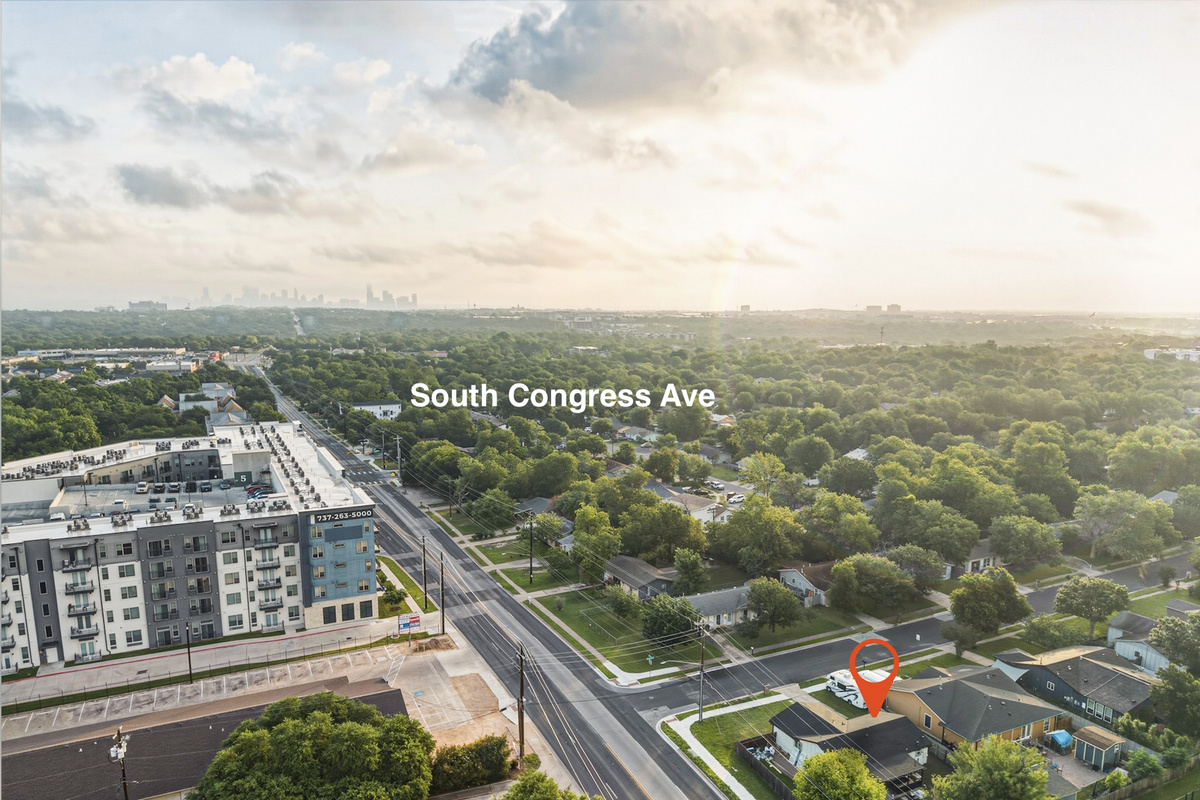 Embrace city life and nature's tranquility in vibrant South Congress, Austin!